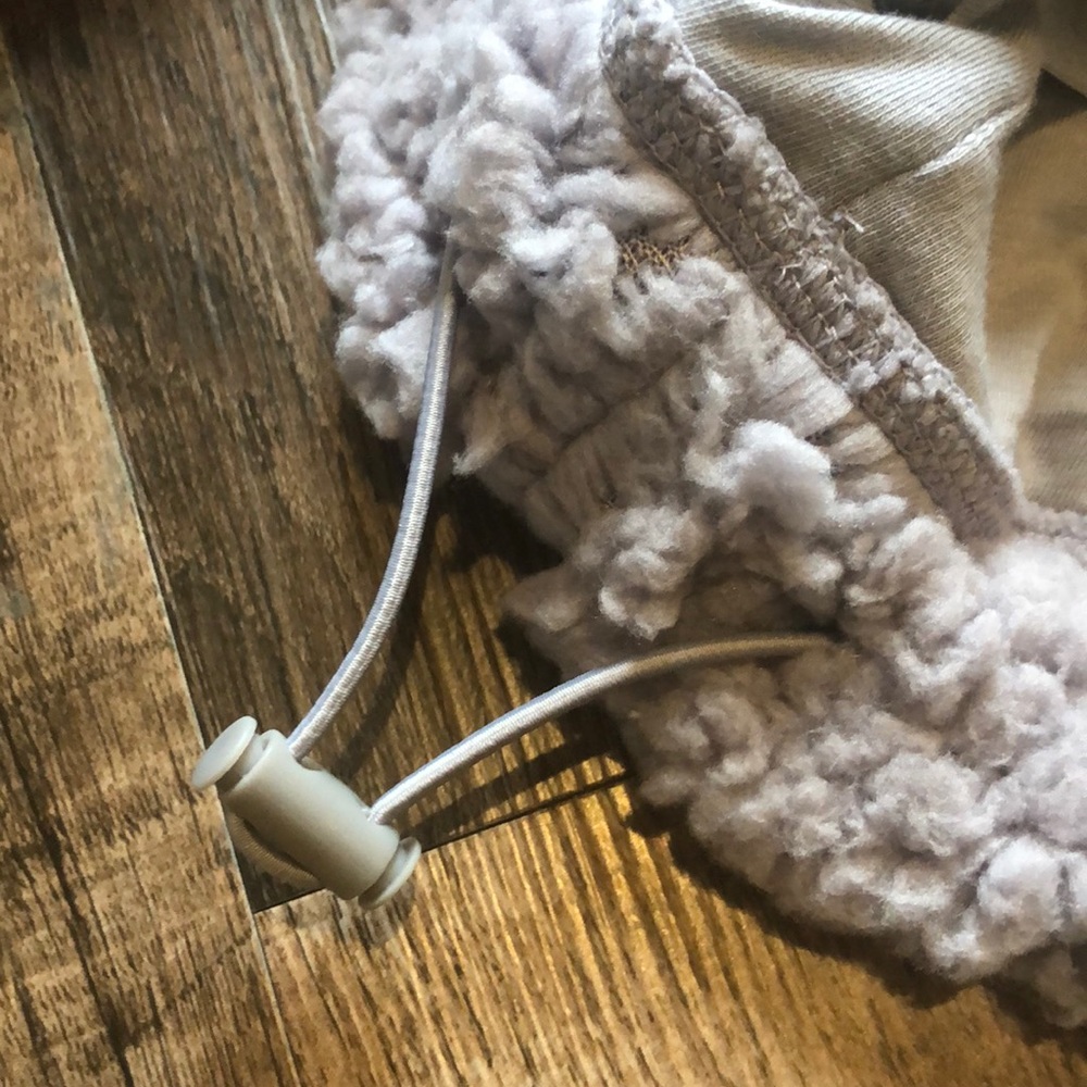 NWT! Zella Cassie faux shearling hoodie - Picture 8 of 9